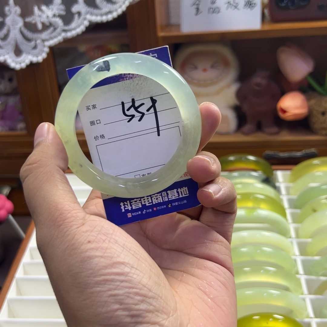 蛇纹石玉未镶嵌手镯624