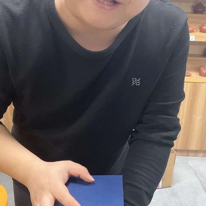 紫砂茶壶仍然让他柔软