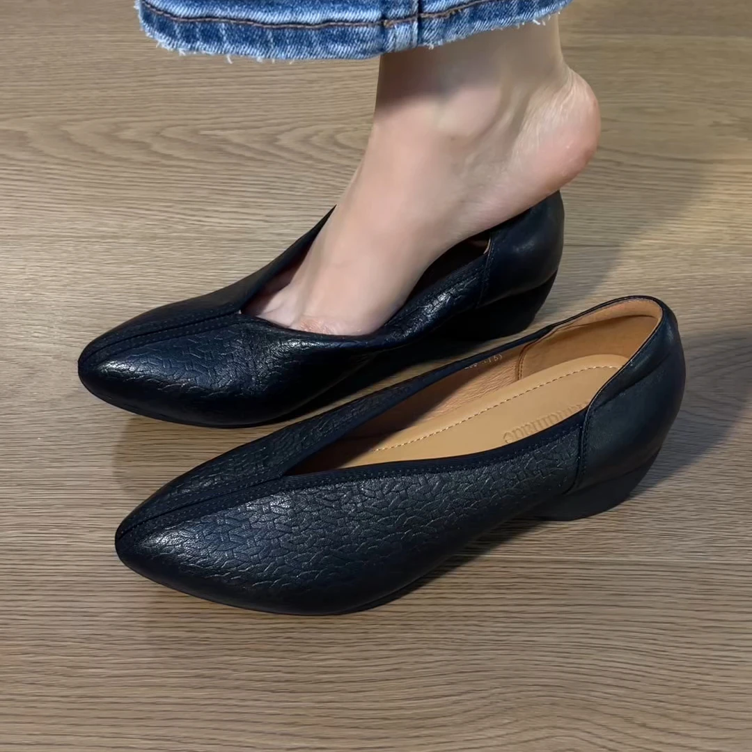 单鞋2025 新款单鞋百搭简约尖头时尚职场范舒适单鞋春夏女款