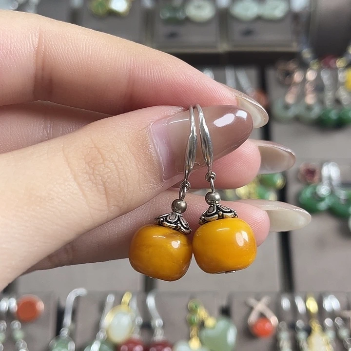 蜜蜡银S925镶嵌耳饰12左右