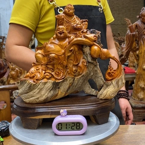 柏木T***a太行崖柏根雕