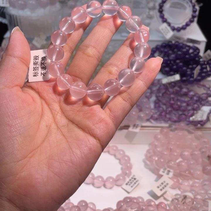 水晶手串未镶嵌粉水晶