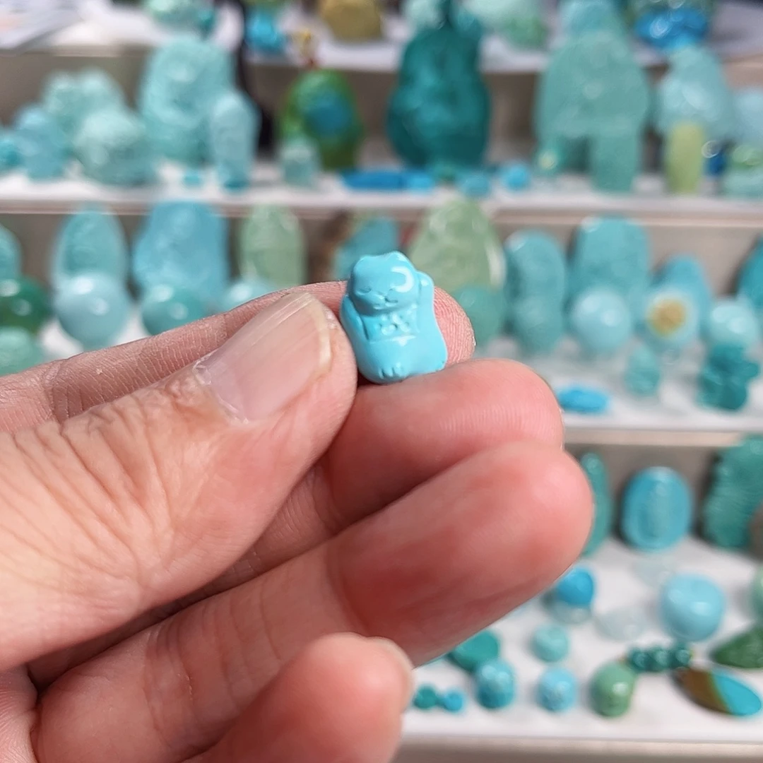 未镶嵌绿松石珠宝奇石