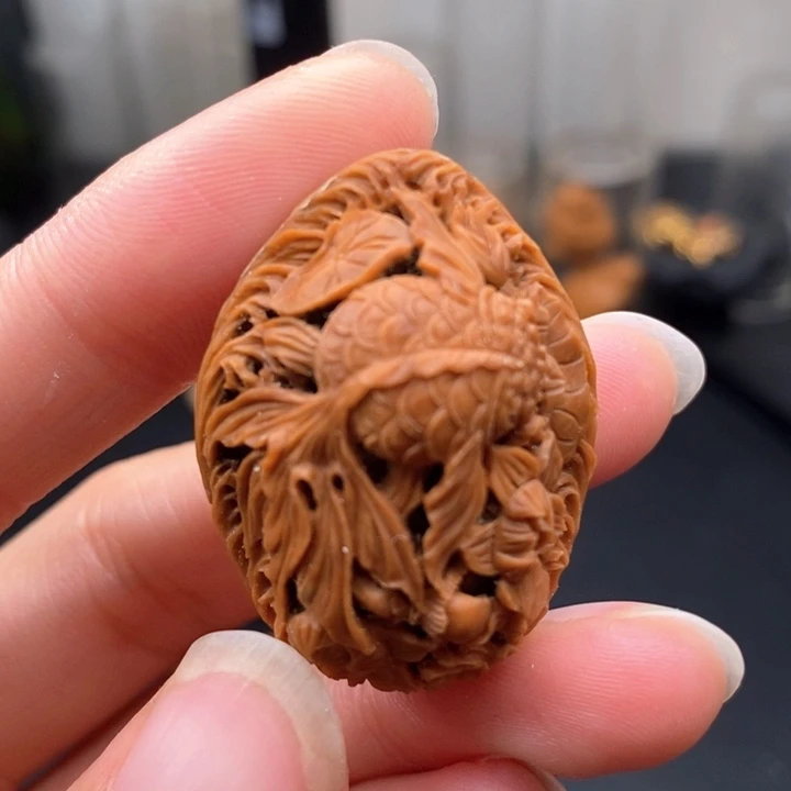 橄榄核吊坠核桃金鱼