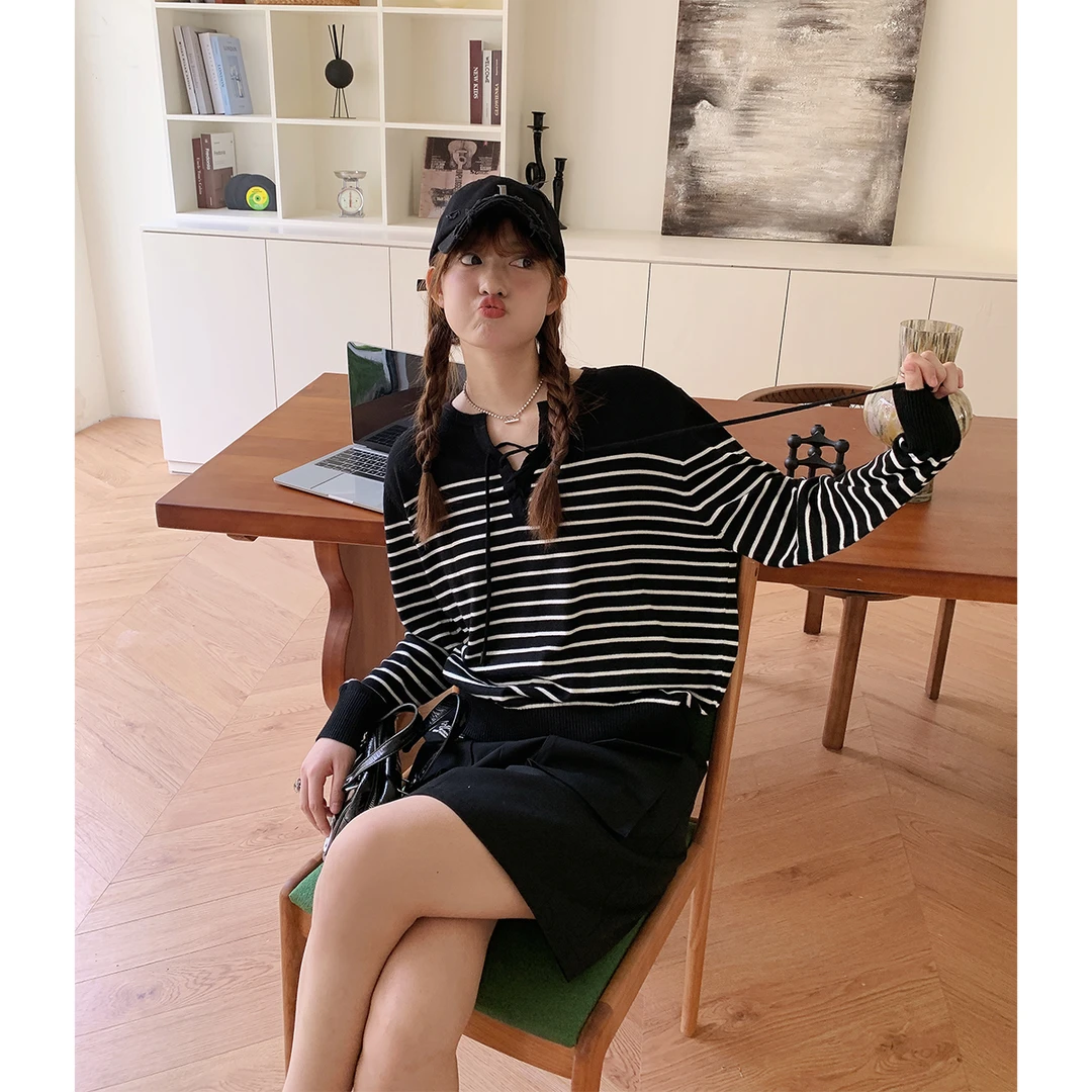 晶咕白标~羊毛混纺条纹复古针织衫女秋季新款大码慵懒长袖上衣