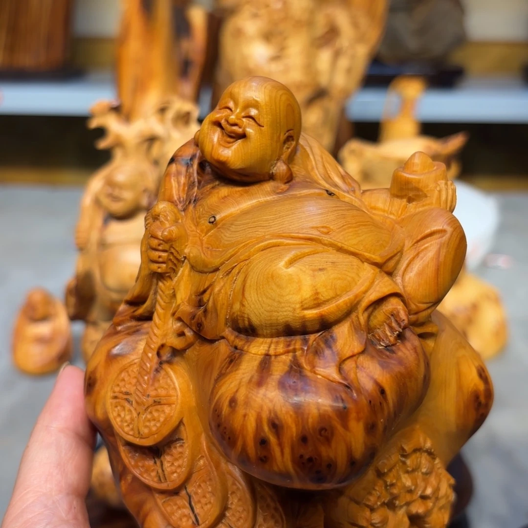 木所***得太行崖柏弥勒佛留疤