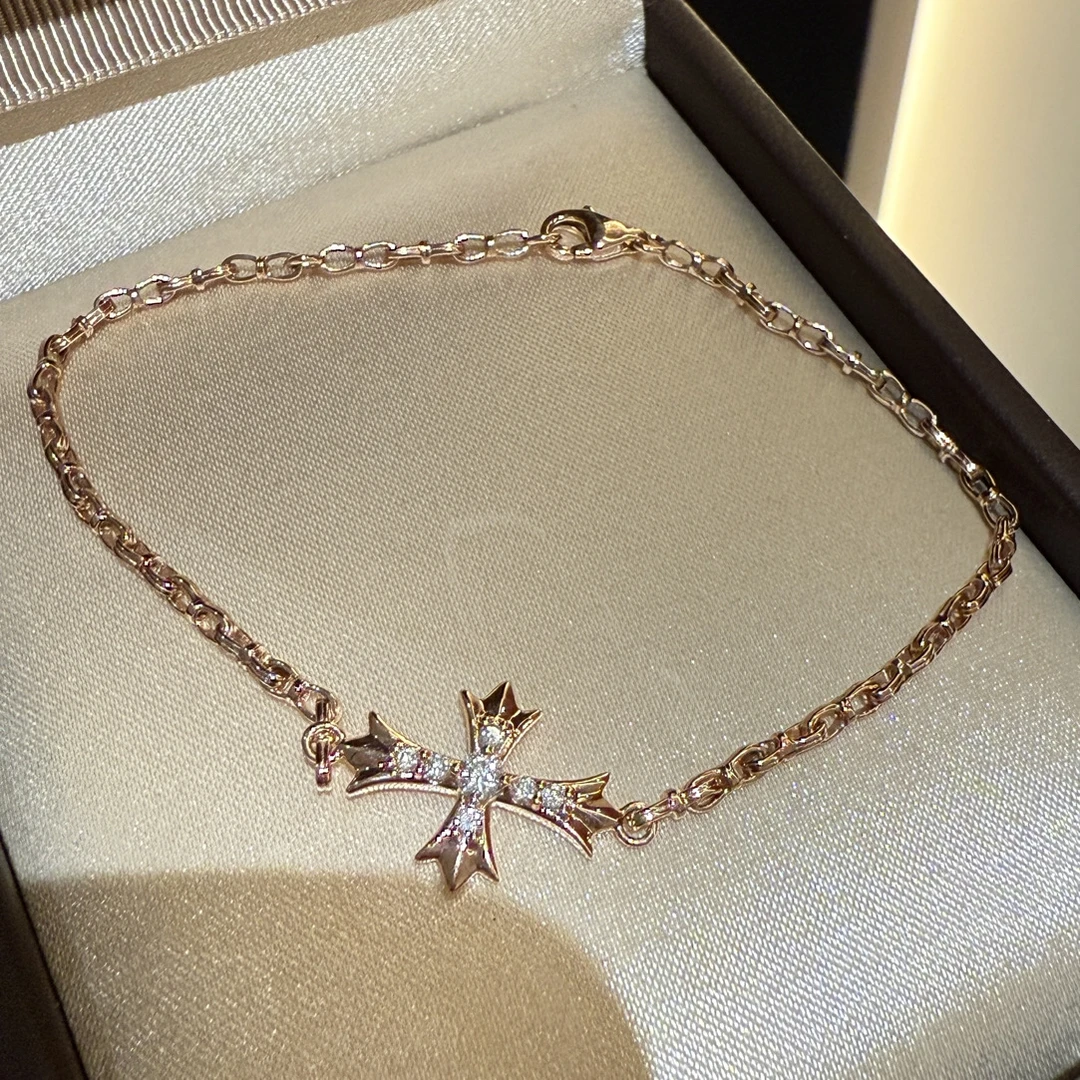 18K金镶嵌天然钻石十字架手链 玫瑰金