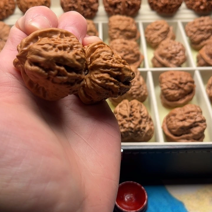 保***王吊坠文玩核桃38全品打底蛤蟆头