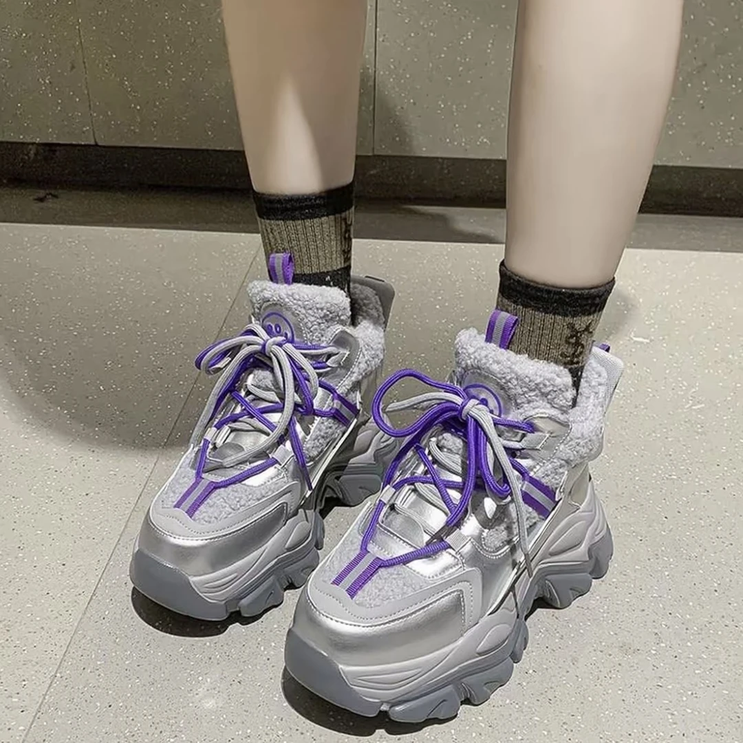 时尚百搭女士休闲鞋