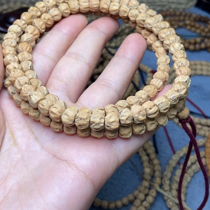 【闪购商品】吊坠柏香籽/百香籽