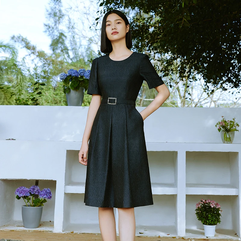 【商场同款】/朗姿夏季新款黑色提花纹理桑蚕丝a字连衣裙收腰裙子女