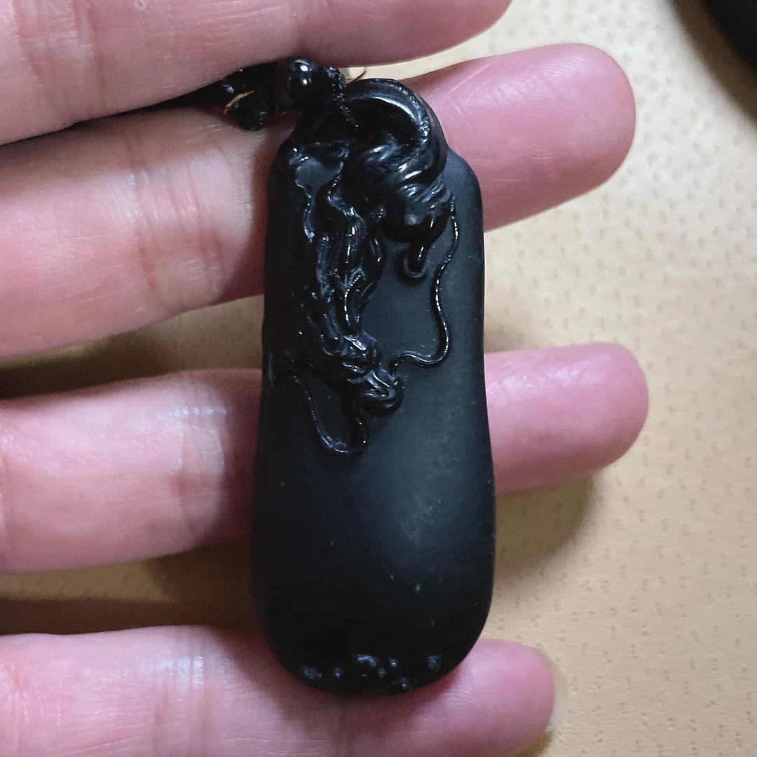 天然缅料a货 龙挂件564