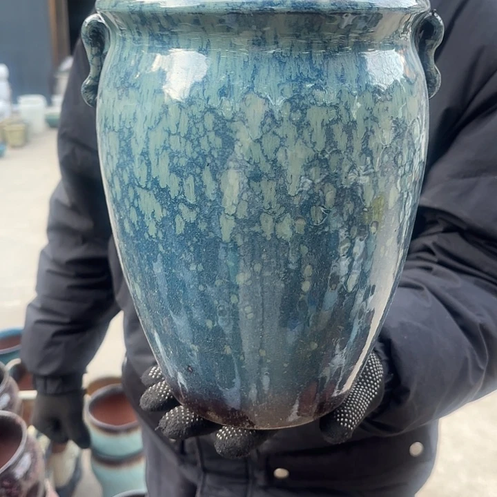 红陶蓝雪花口径20高度25