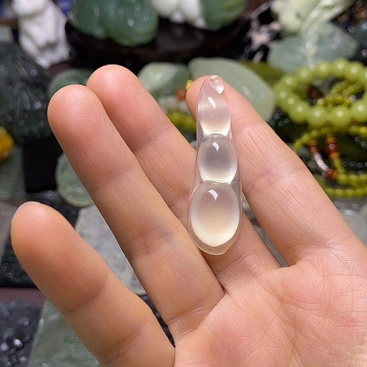 岫玉未镶嵌岫玉颈饰