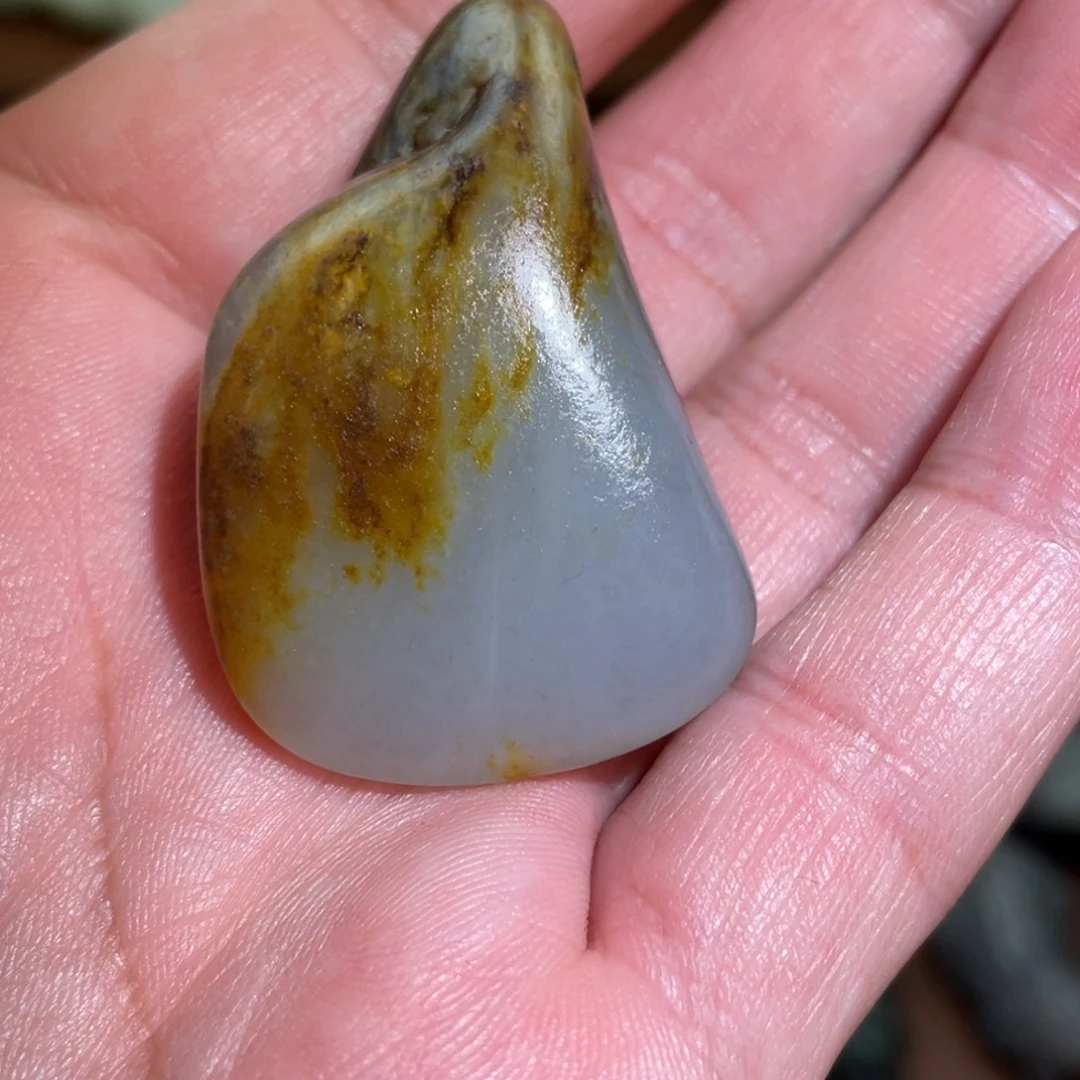 简***尚和田玉未镶嵌颈饰