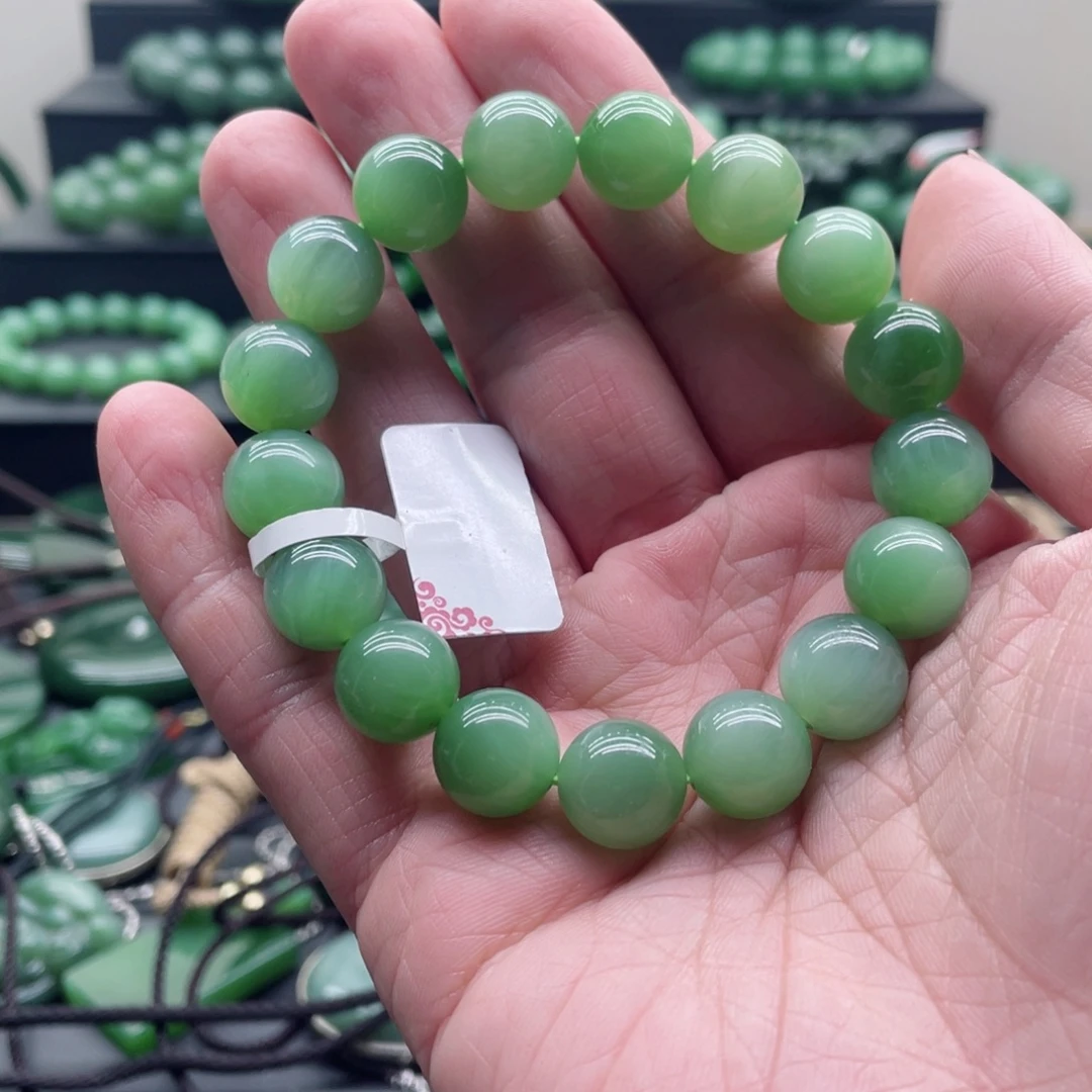 和田玉（碧玉）未镶嵌手链