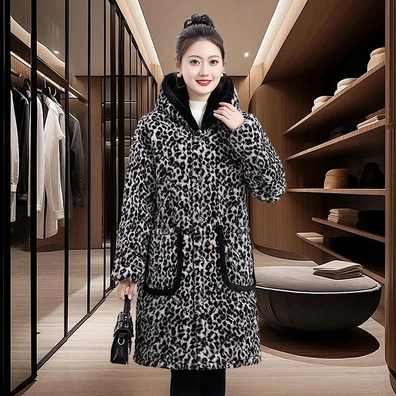 新款时尚棉袄女百搭加绒保暖防寒大衣外套居家服豹纹加厚罩衣