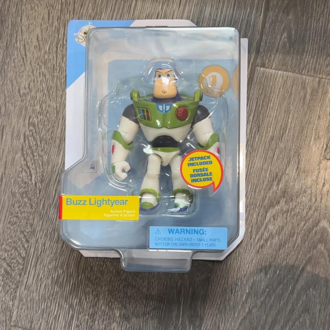 巴斯光年吊卡一个