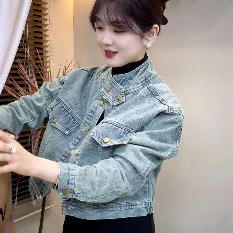 早春牛仔外套女2025新款爆款春款港风高级感短款立领夹克上衣女潮