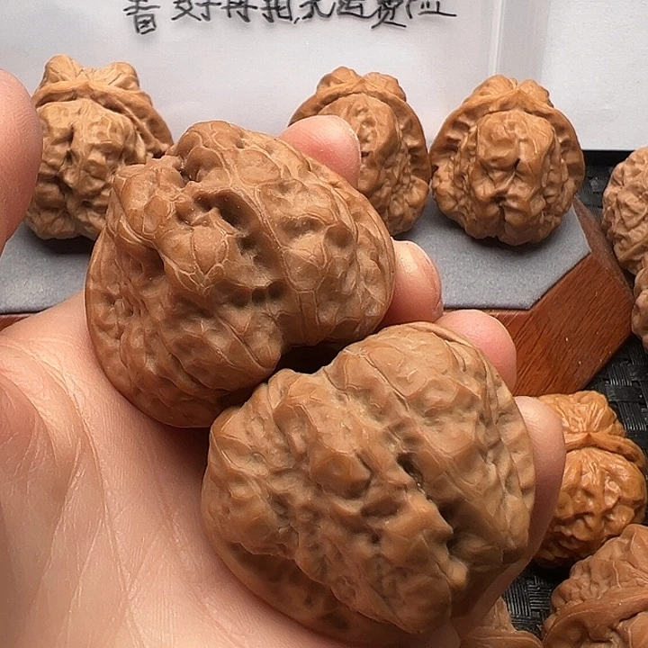 文玩核桃吊坠蛤蟆