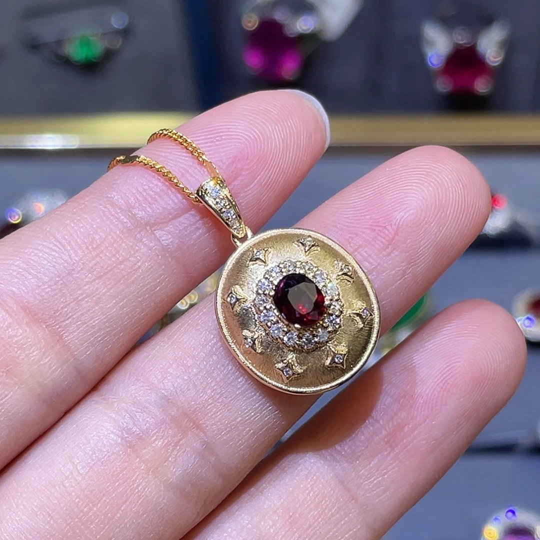 红宝石吊坠(不含链)18K金镶嵌0.55ct