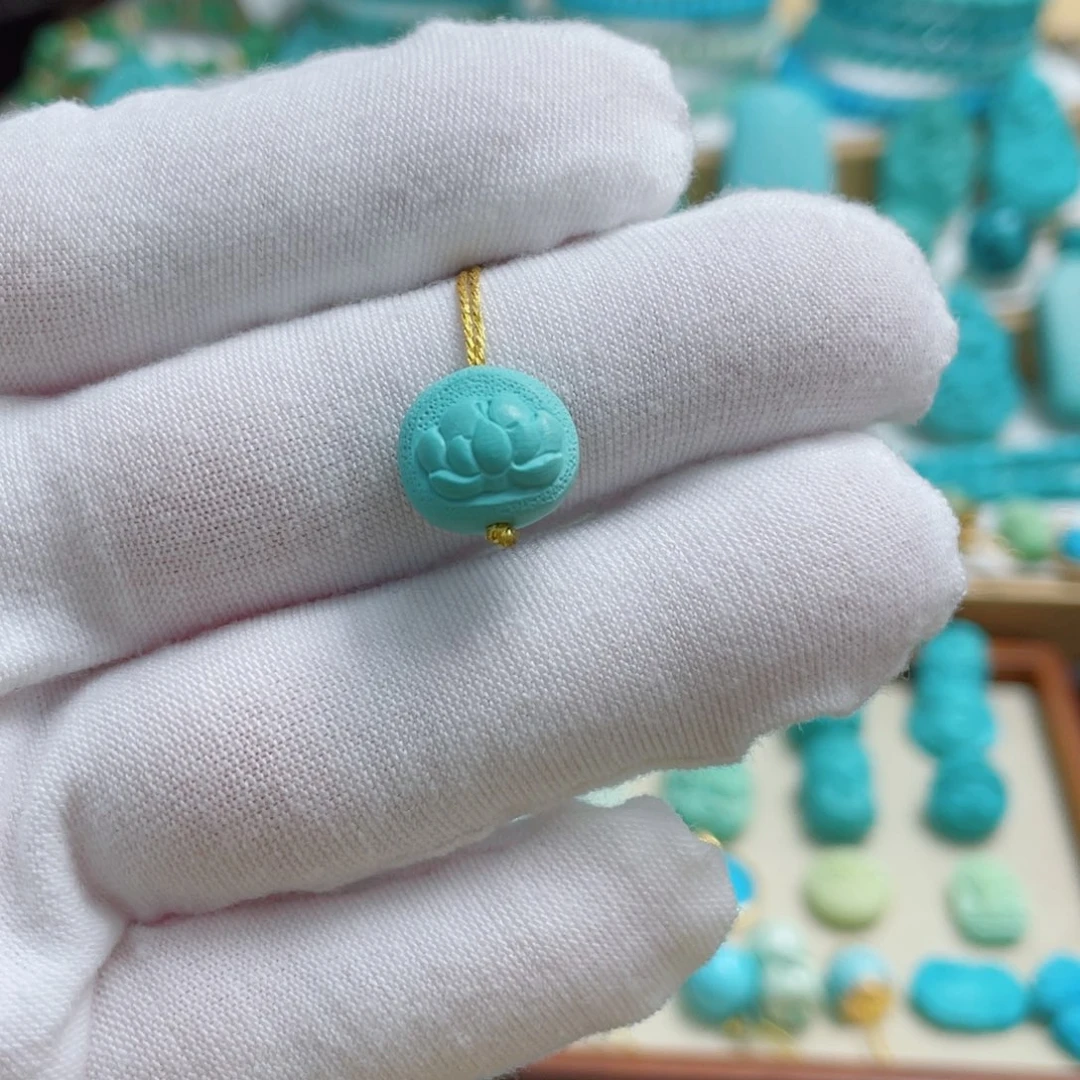 绿松石未镶嵌珠宝奇石