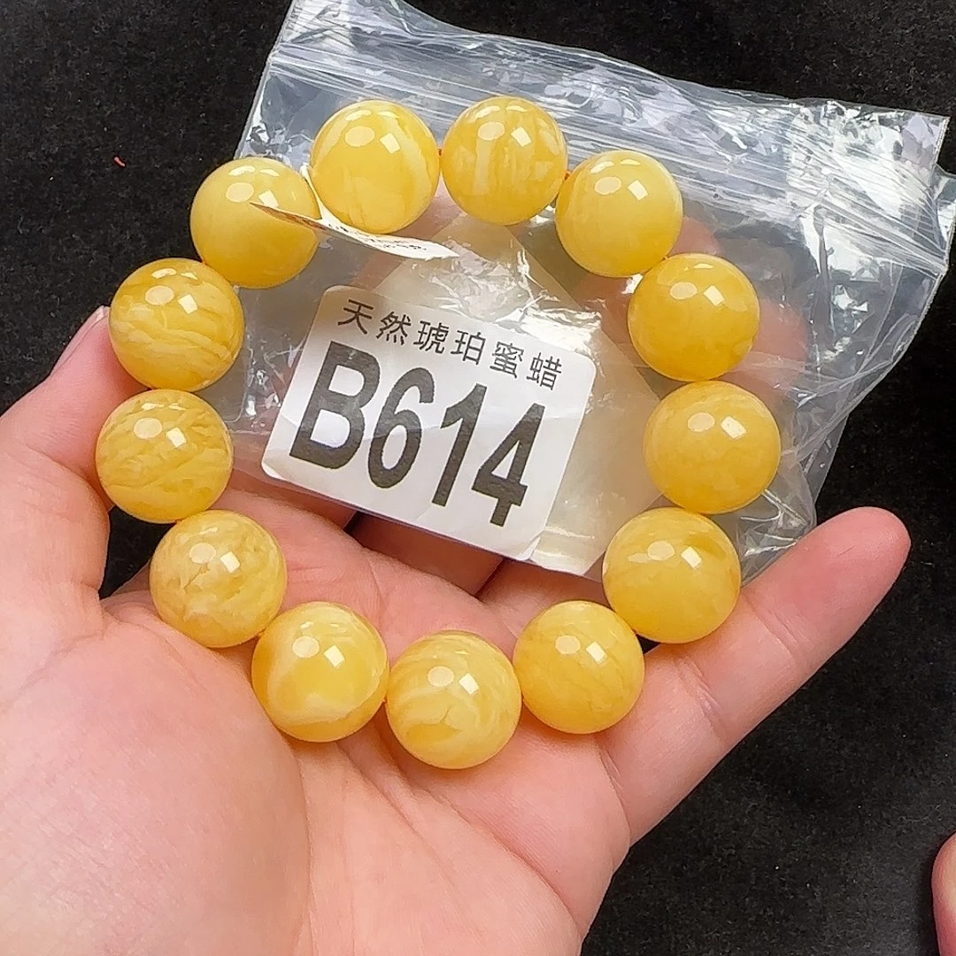 蜜蜡未镶嵌珠宝奇石17