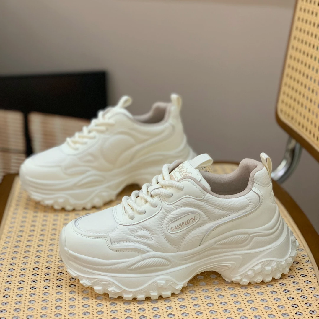 踩屎感老爹鞋女2025春季新款百搭松糕厚底真皮运动系带爆款休闲鞋