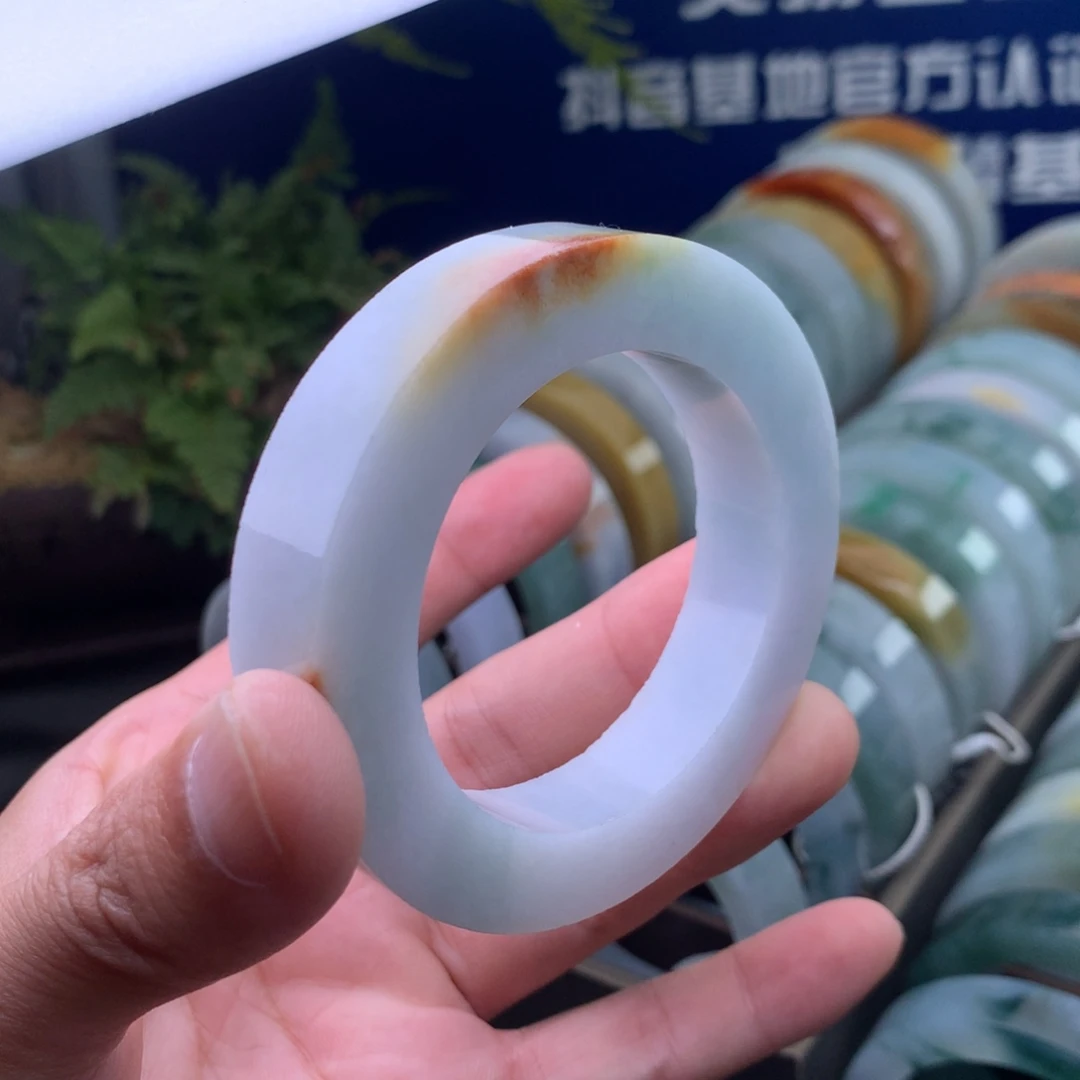 定制翡翠未镶嵌手镯定制手镯