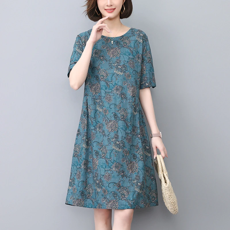 2220碎花连衣裙女2025夏新款中年妈妈时尚显瘦气质棉麻风爆款裙子