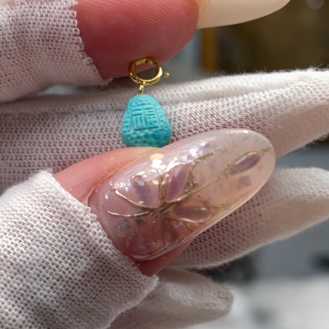 绿松石未镶嵌挂件