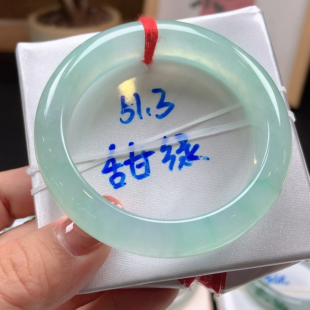 翡翠未镶嵌手镯73号