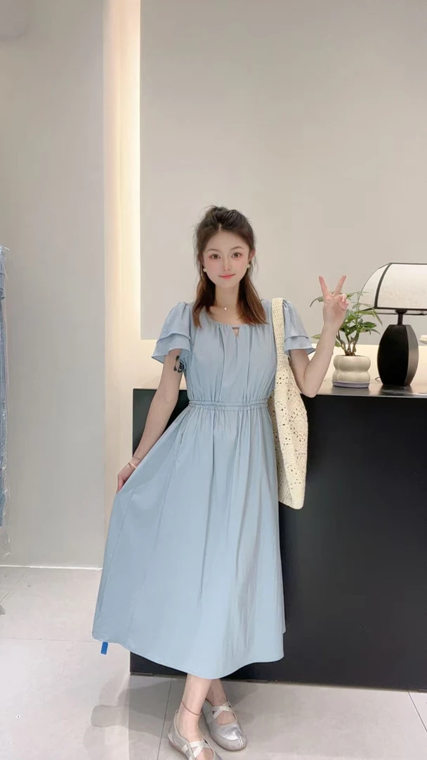 7月16日找对应编码（097-136)下单新款连衣裙T恤系列