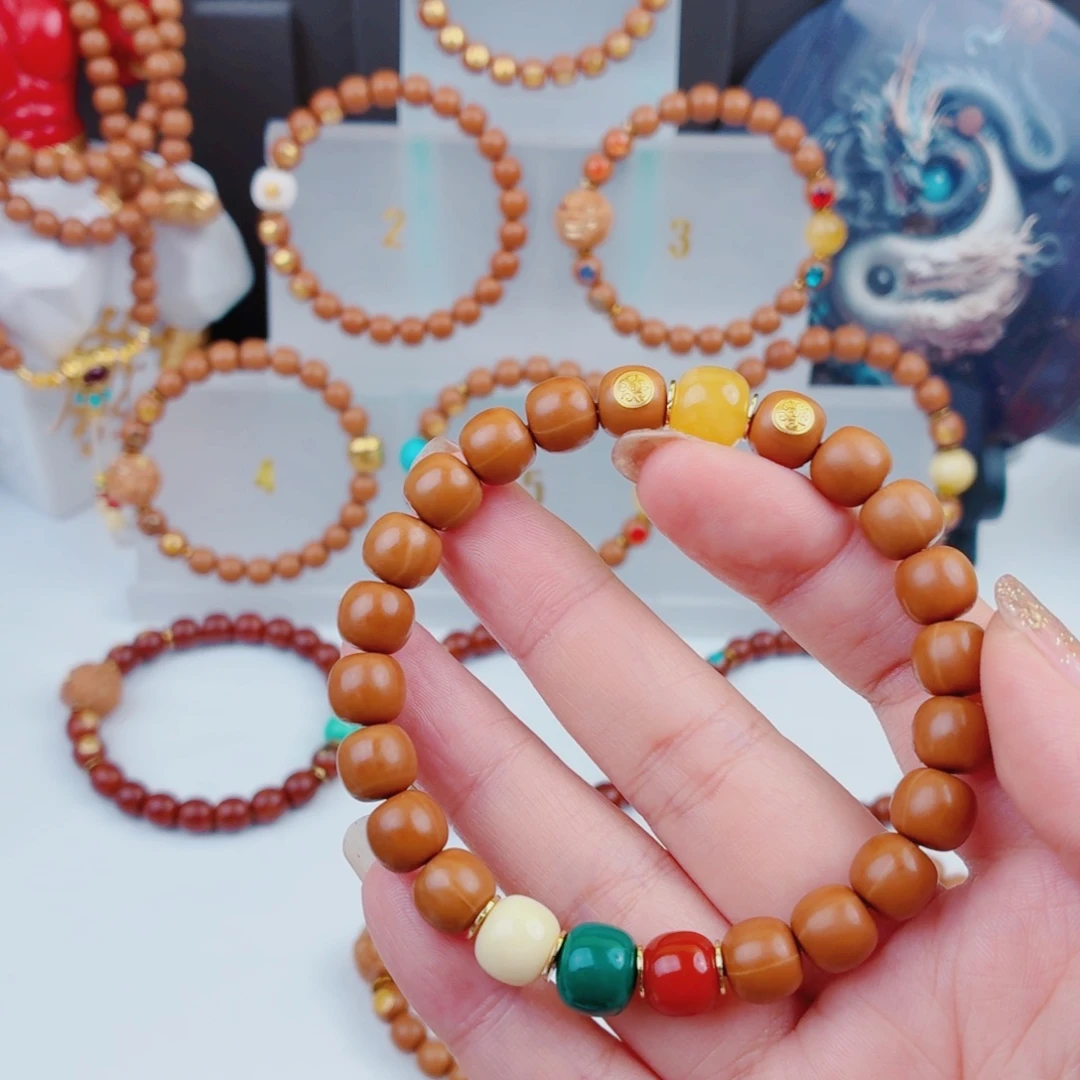 玫***姐吊坠猴头核桃猴头手串