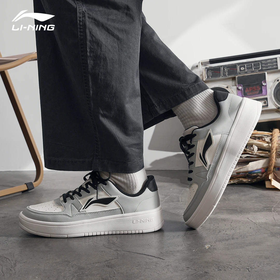 李宁板鞋男鞋月临经典空军一号2025新款轻便透气休闲运动鞋小白鞋