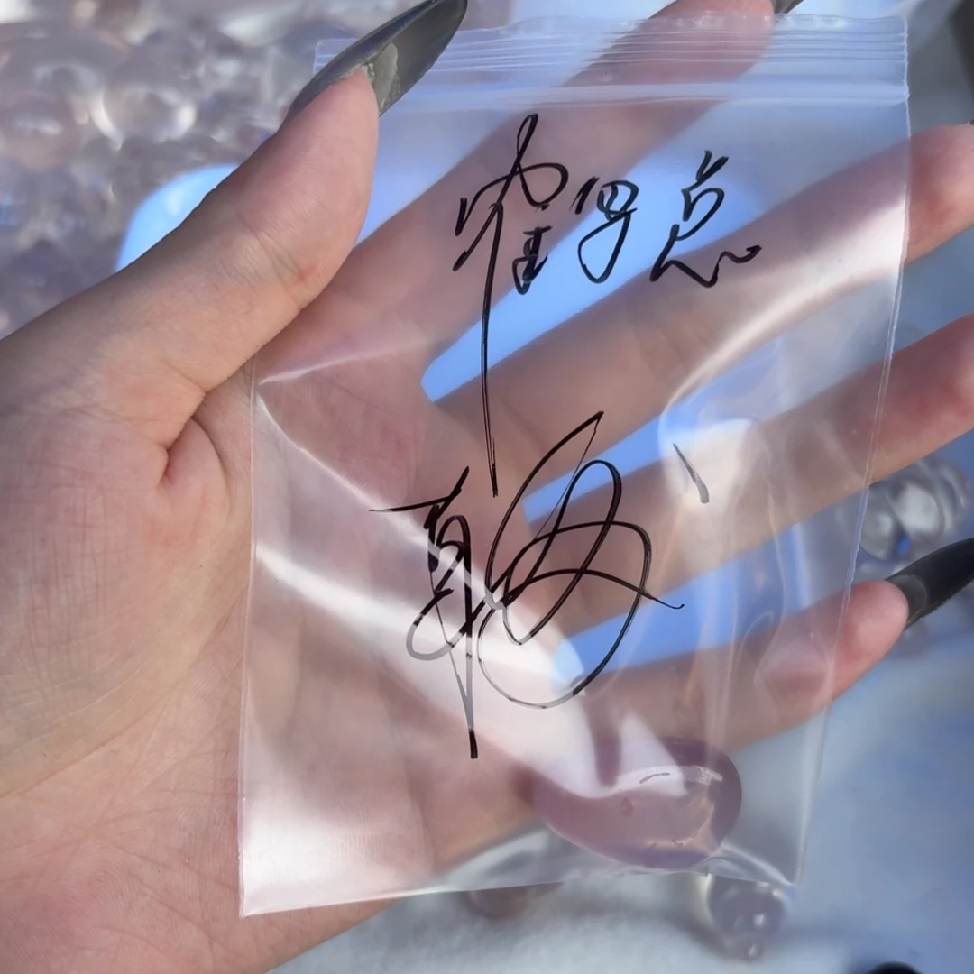 鹤***寝水晶未镶嵌颈饰雕刻