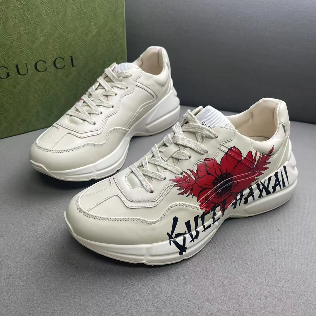未使用 GUCCI/古驰 米白色彼岸花印花潮流百搭老爹鞋 39.5码/全新