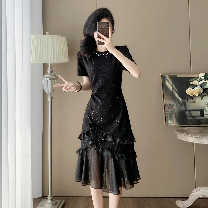 法式高级感气质连衣裙女夏2025新款洋气别致显瘦女生赴约极简女装