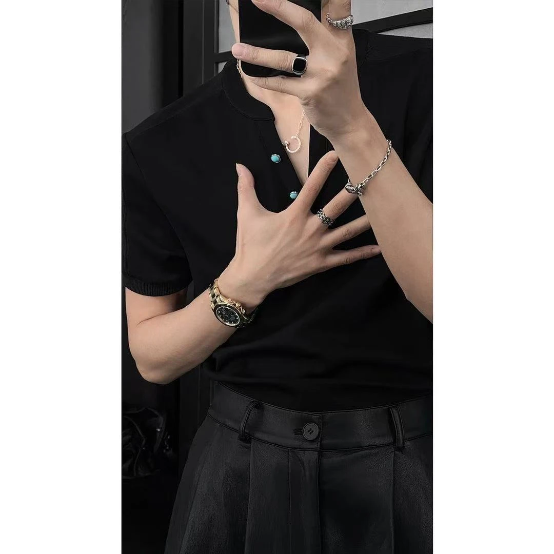 轻奢男士纯色T恤衫夏季新款绿松石V领打底衫简约百搭休闲短袖上衣