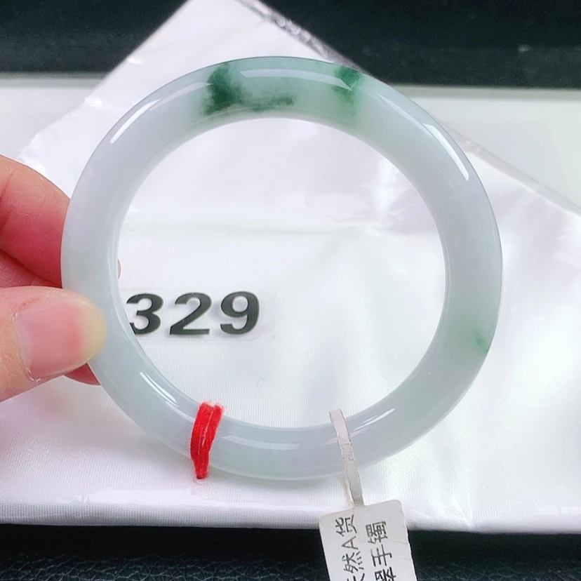 【闪购商品】未镶嵌手镯（圆镯）翡翠329