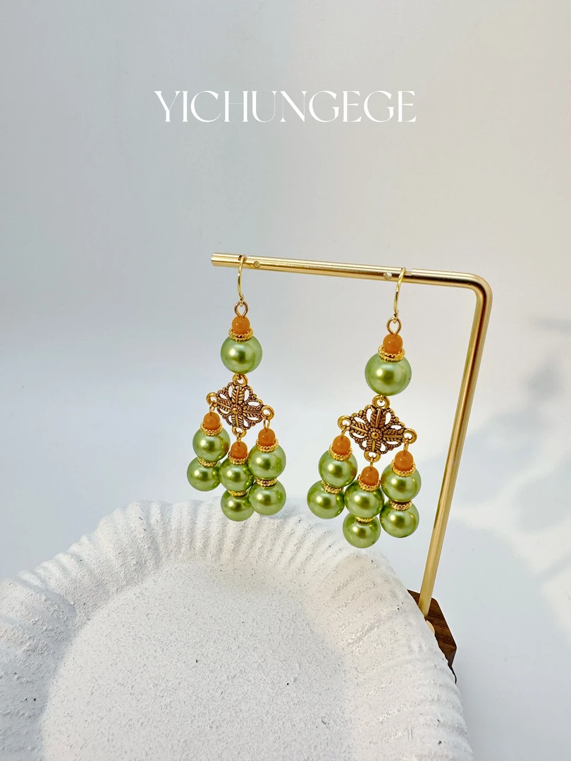 YI CHUN GE GE 铜合金耳饰 原创设计时尚复古国风绿色气质耳环