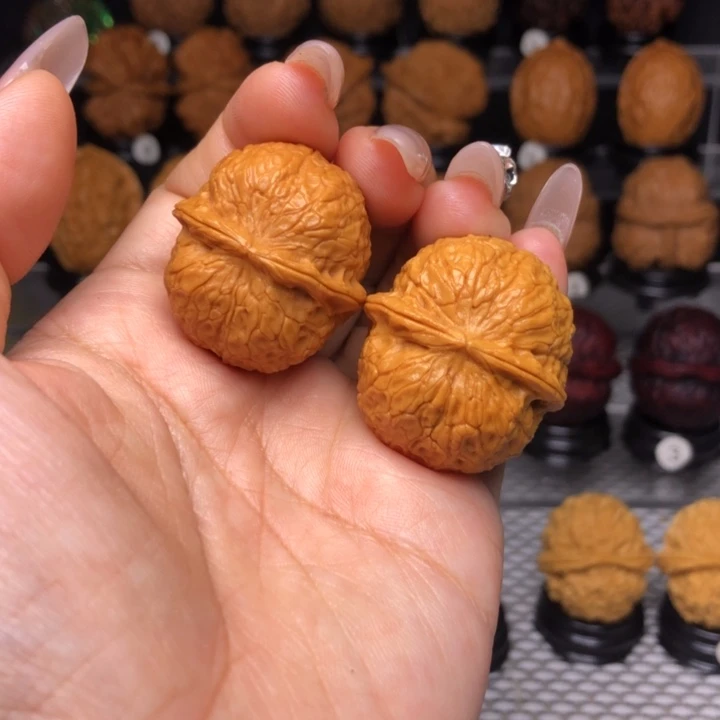 橄榄核吊坠18玄武球