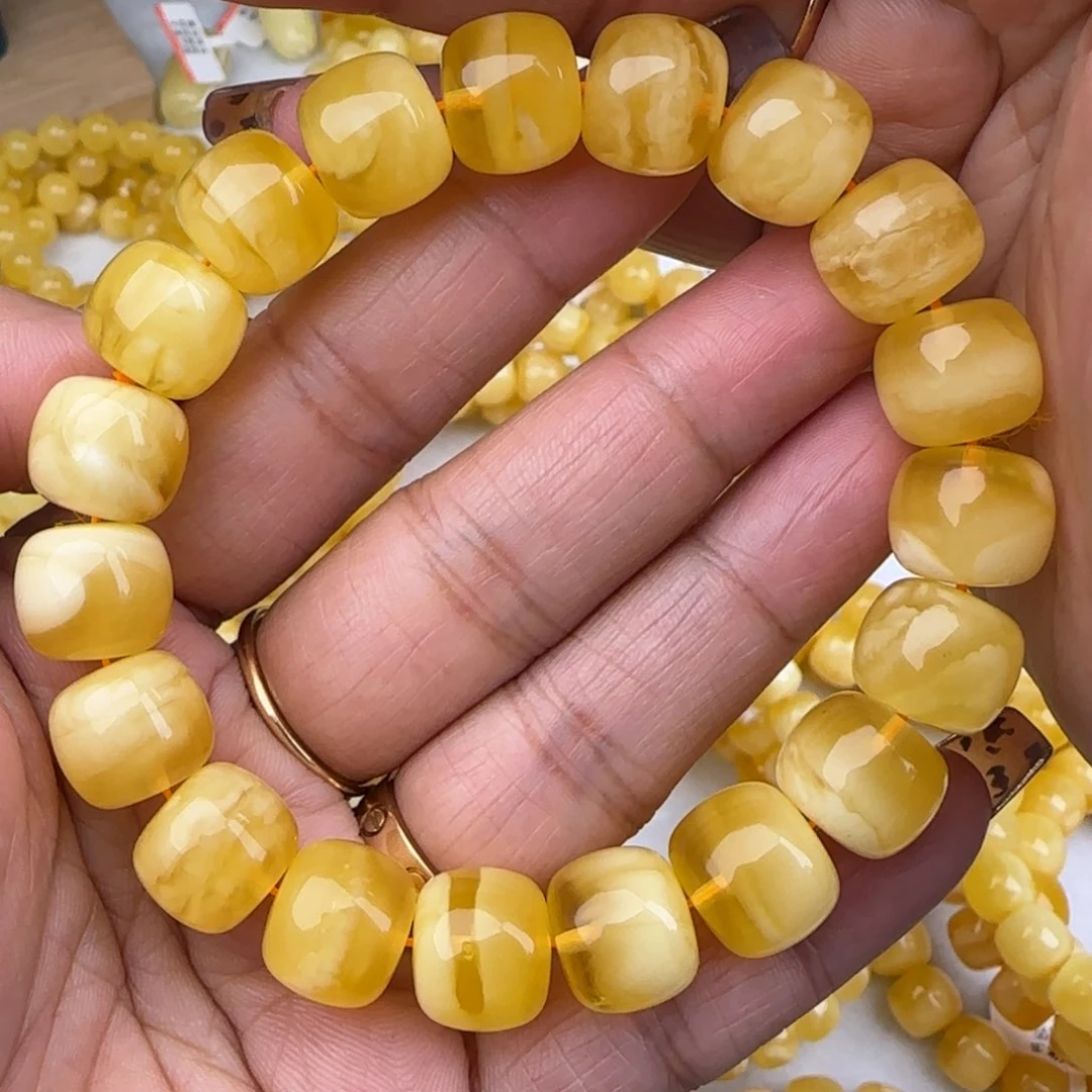 蜜蜡手链未镶嵌妖花老型手串