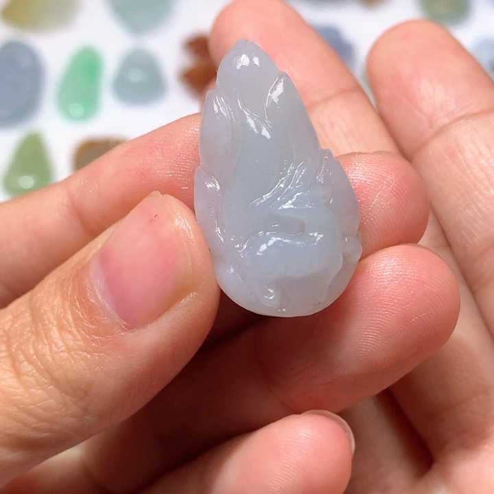 未镶嵌定制翡翠九尾