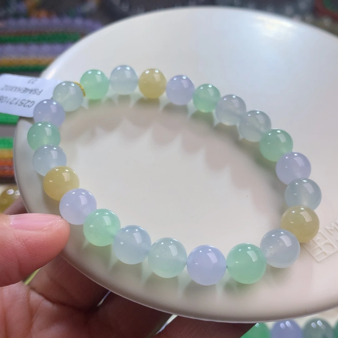 翡翠未镶嵌颈饰卡8