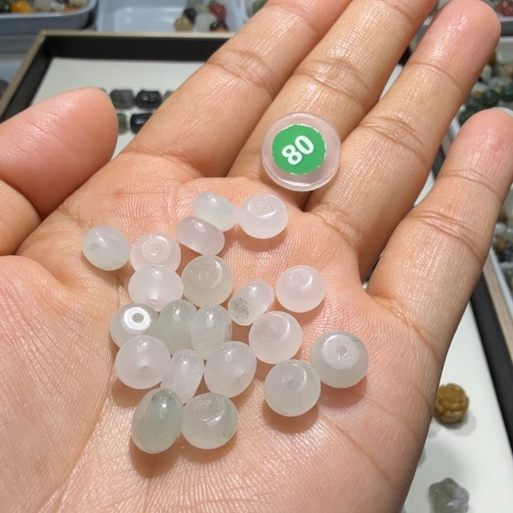 和田玉未镶嵌珠宝奇石