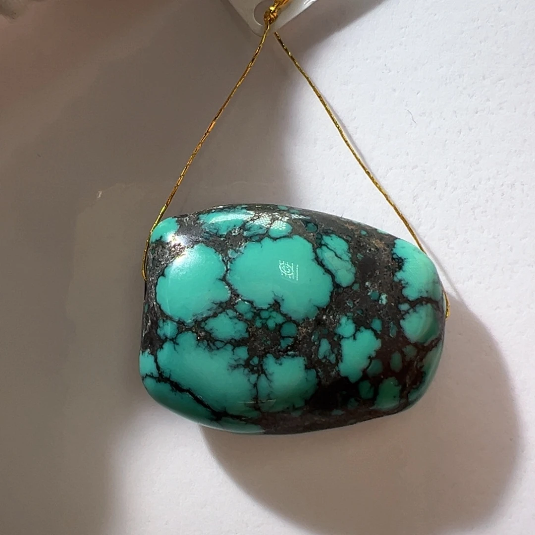 绿松石未镶嵌挂件