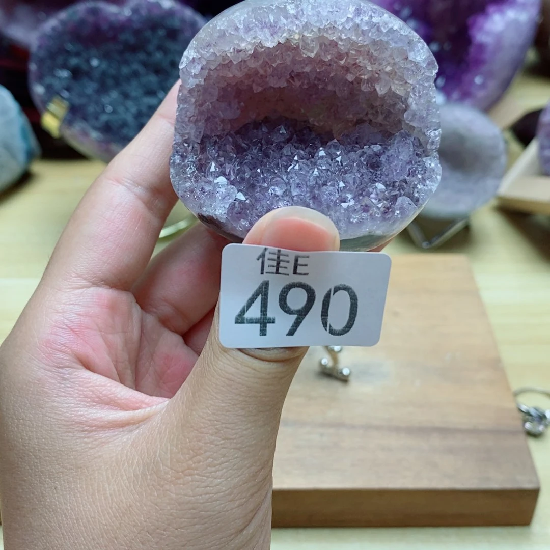 未镶嵌水晶大型摆件（非配饰）