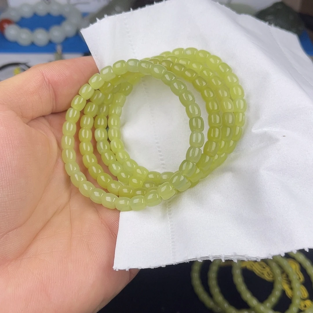 和田玉未镶嵌颈饰纯天然新疆和田玉若羌黄玉多样性发货发一条