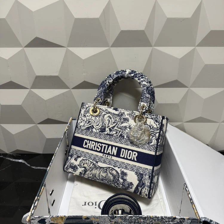 未使用/迪奥/C14045740121/[251118zbb]